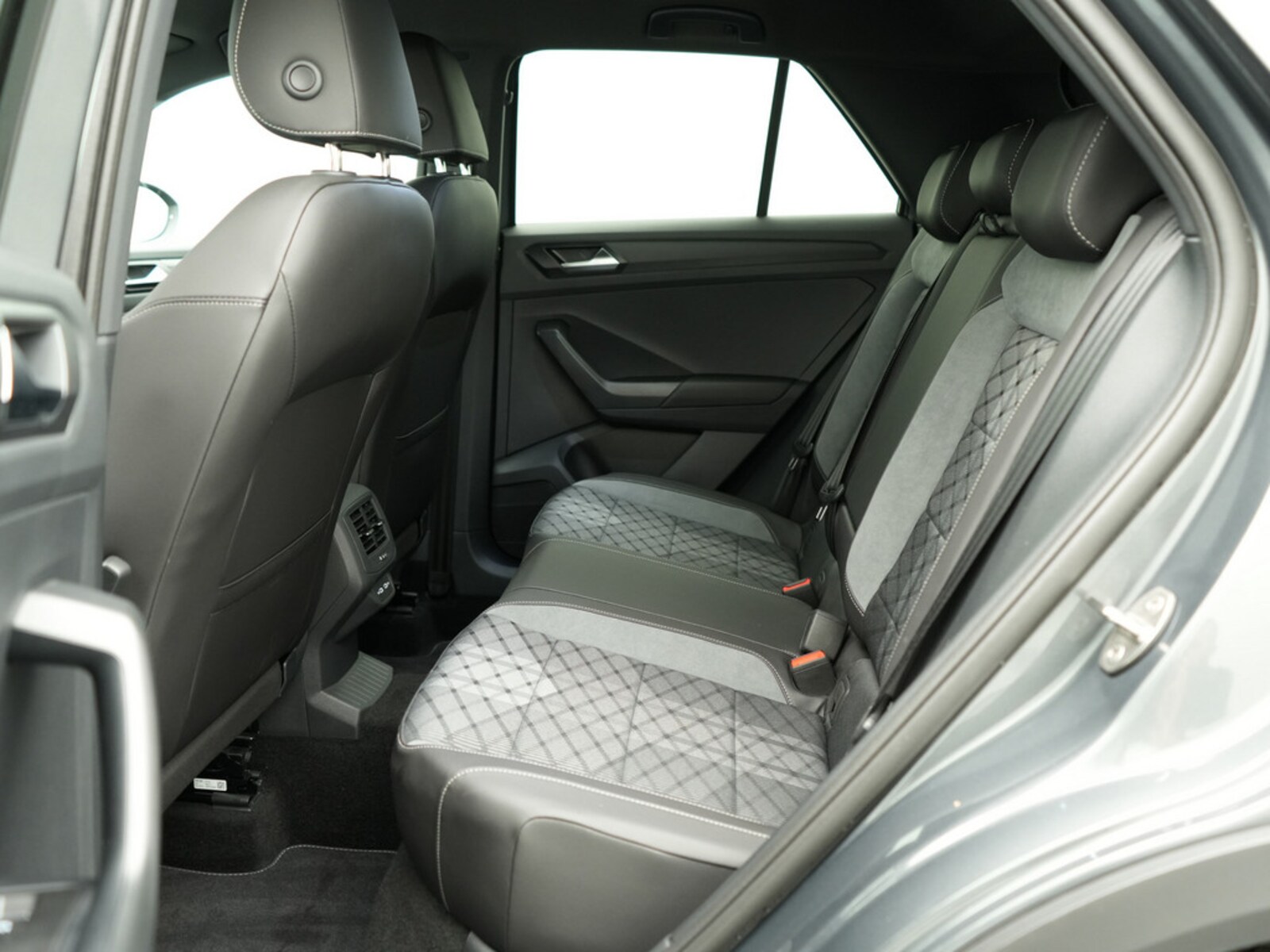 Volkswagen T-Roc – Bild 18