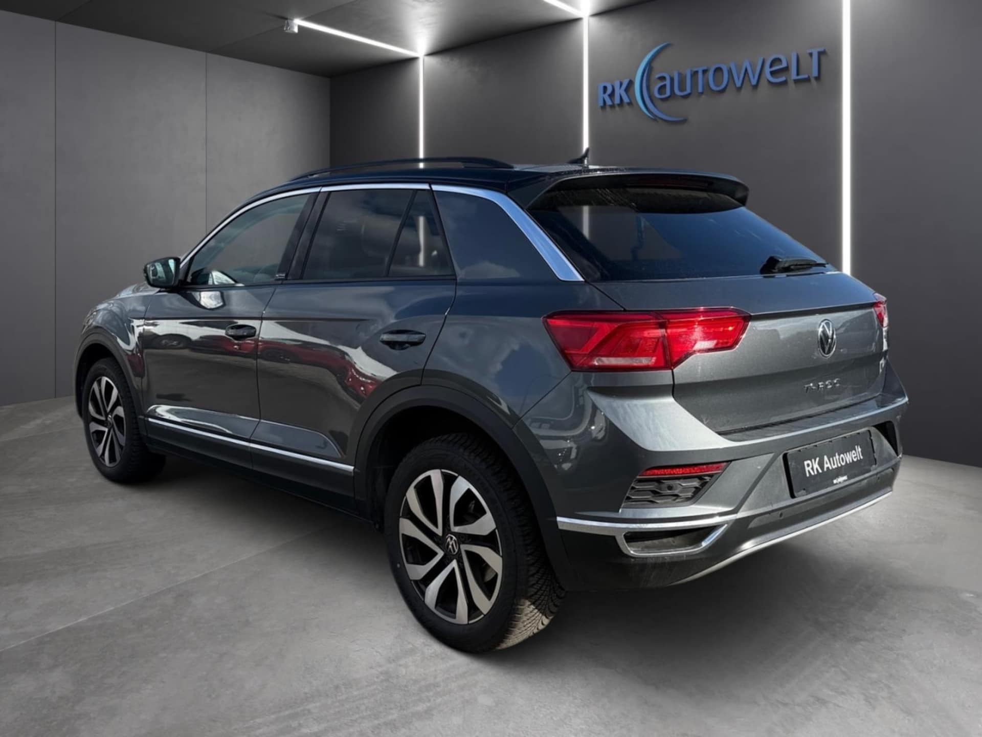 Volkswagen T-Roc Active