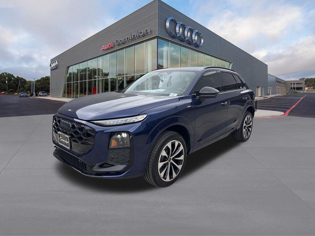 2026 Audi Q3 S line quattro's photo