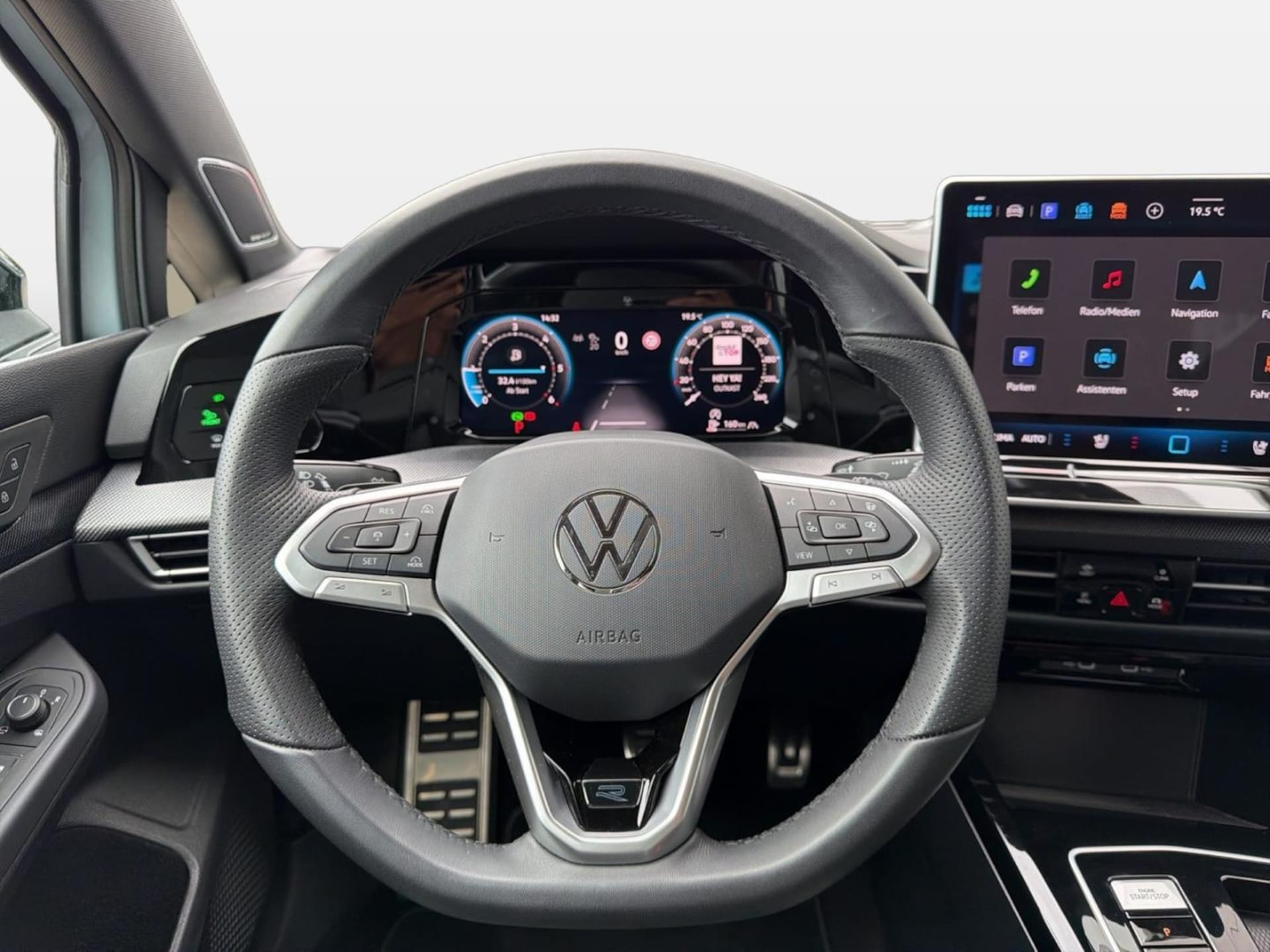 Volkswagen Golf R-Line