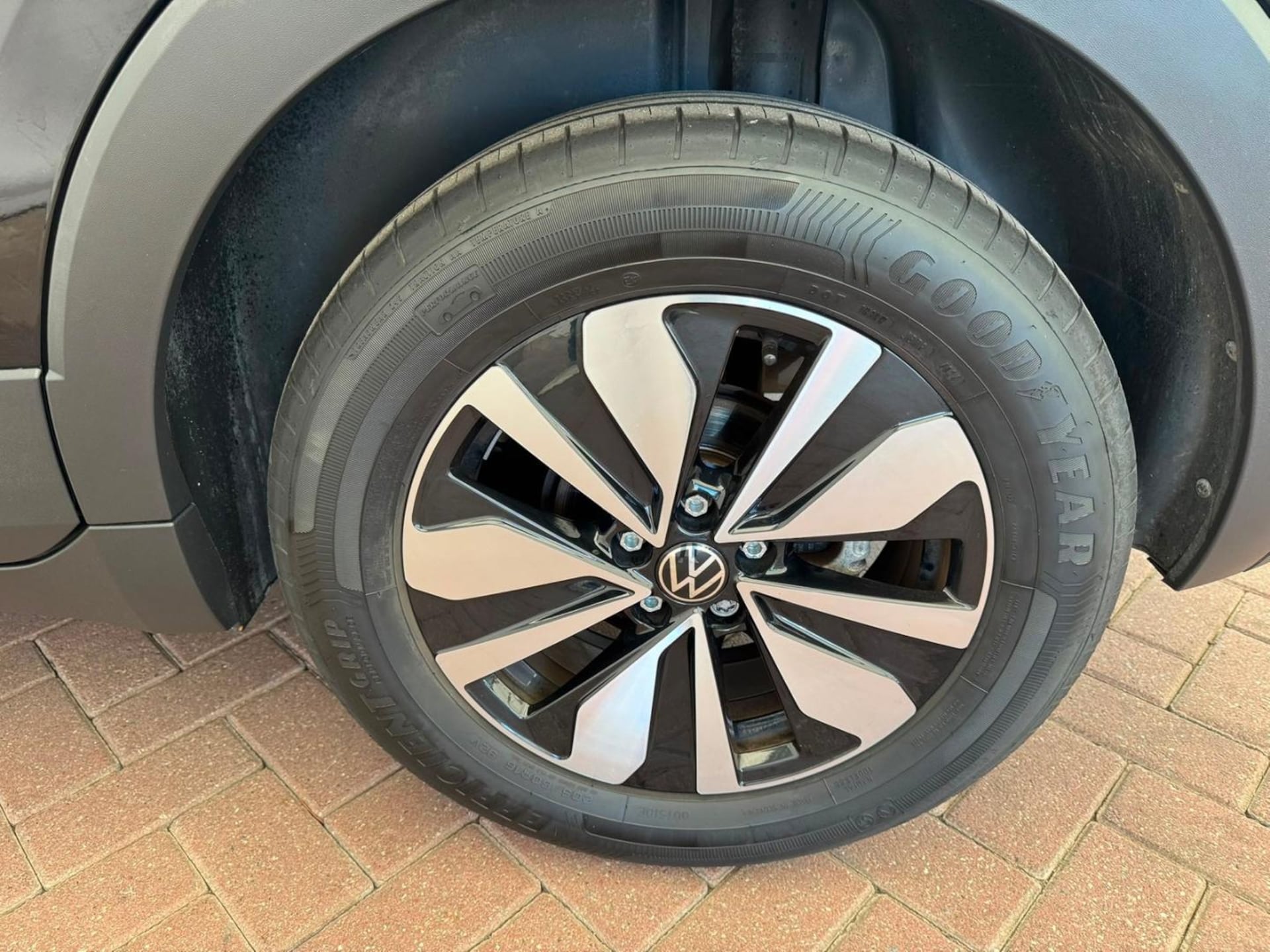 Volkswagen T-Cross Life