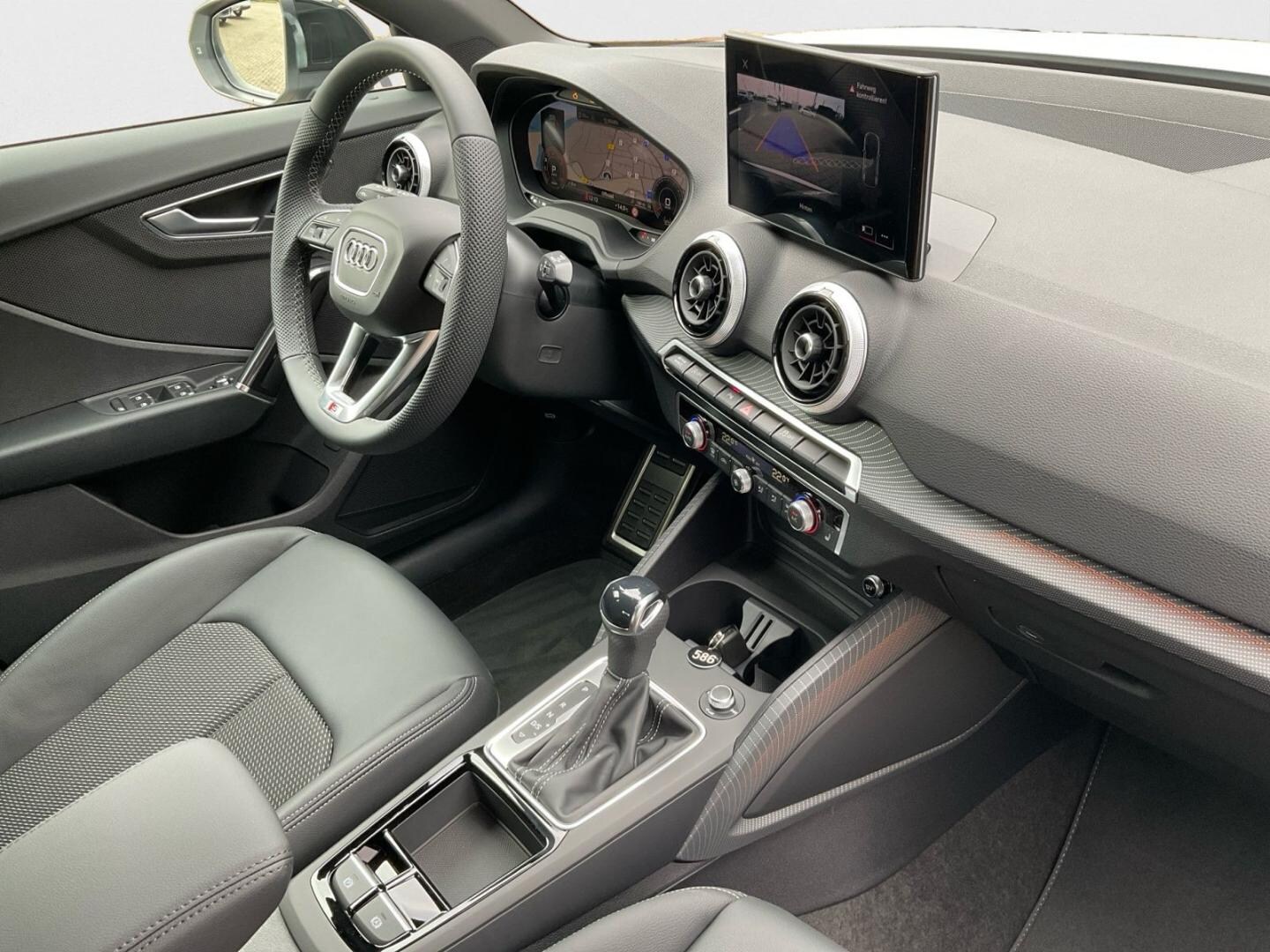 Bild über Audi Q2 S line 35 TFSI S tronic - für weitere Informationen kontaktieren Sie den Audi Partner