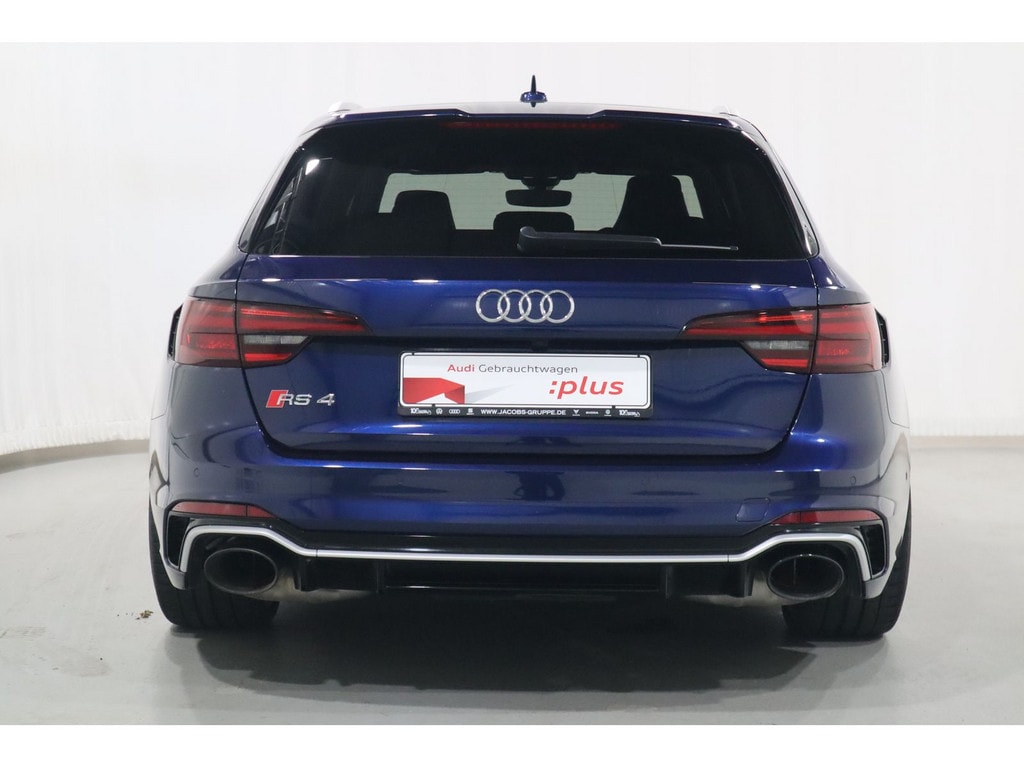 Image about Audi RS 4 Avant TFSI quattro tiptronic
