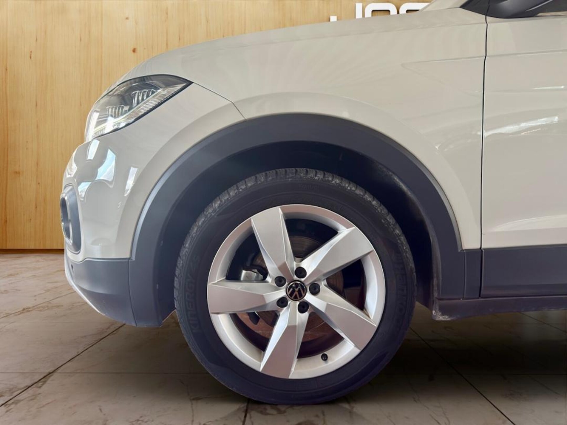 Volkswagen T-Cross Style