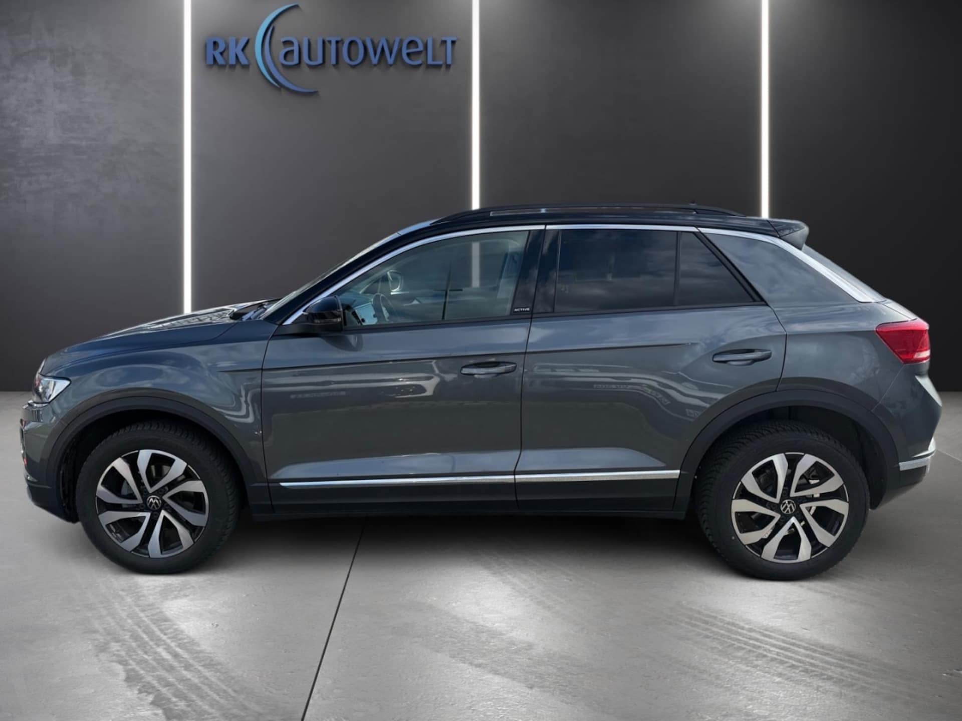 Volkswagen T-Roc Active