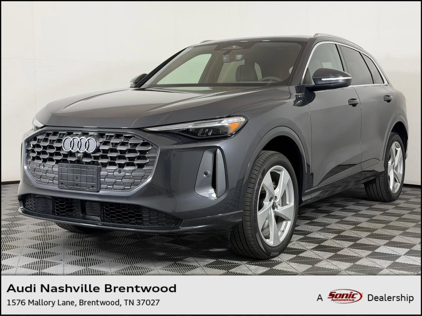 2026 Audi Q5 Premium Plus quattro's photo