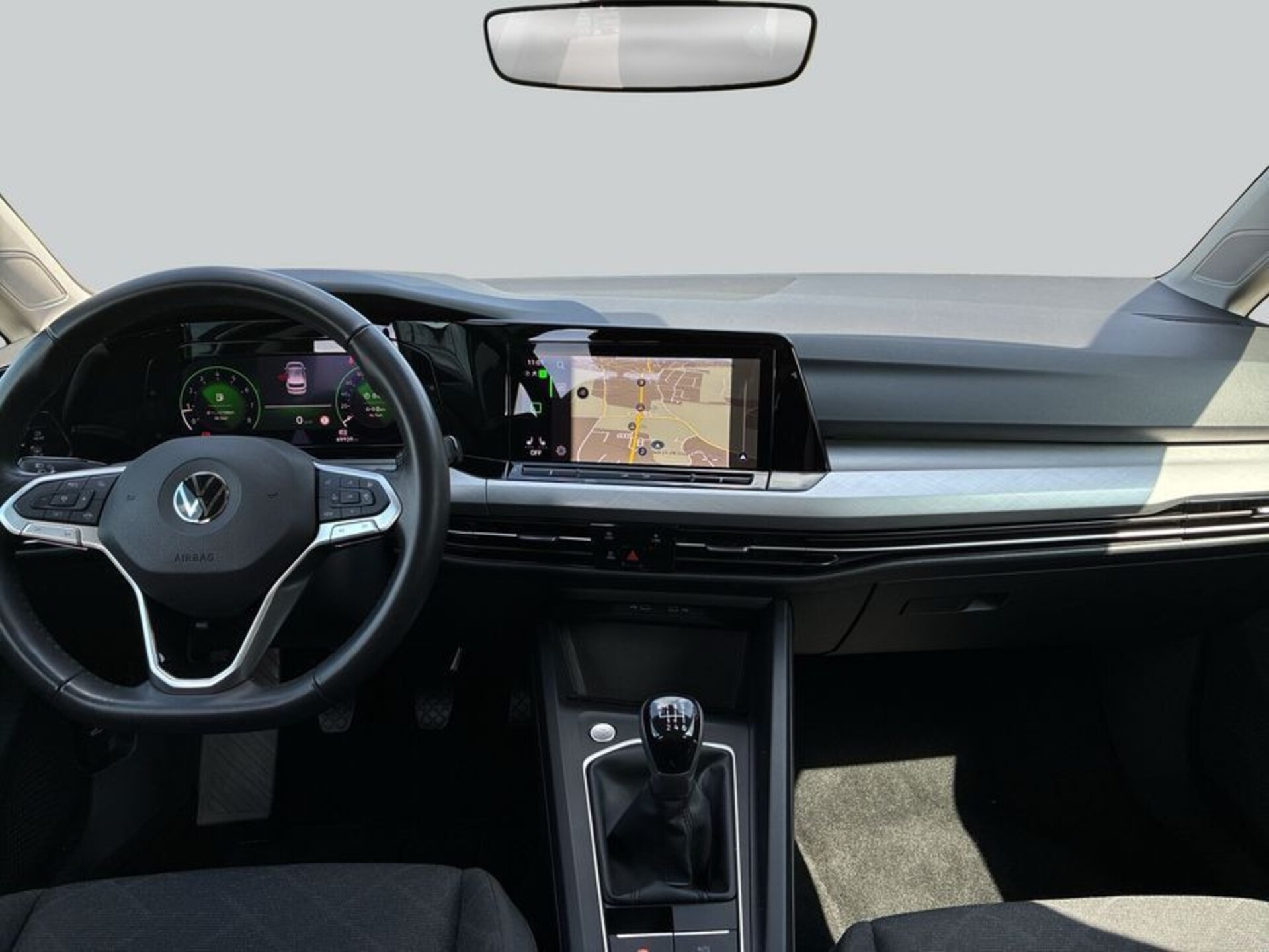 Volkswagen Golf Life