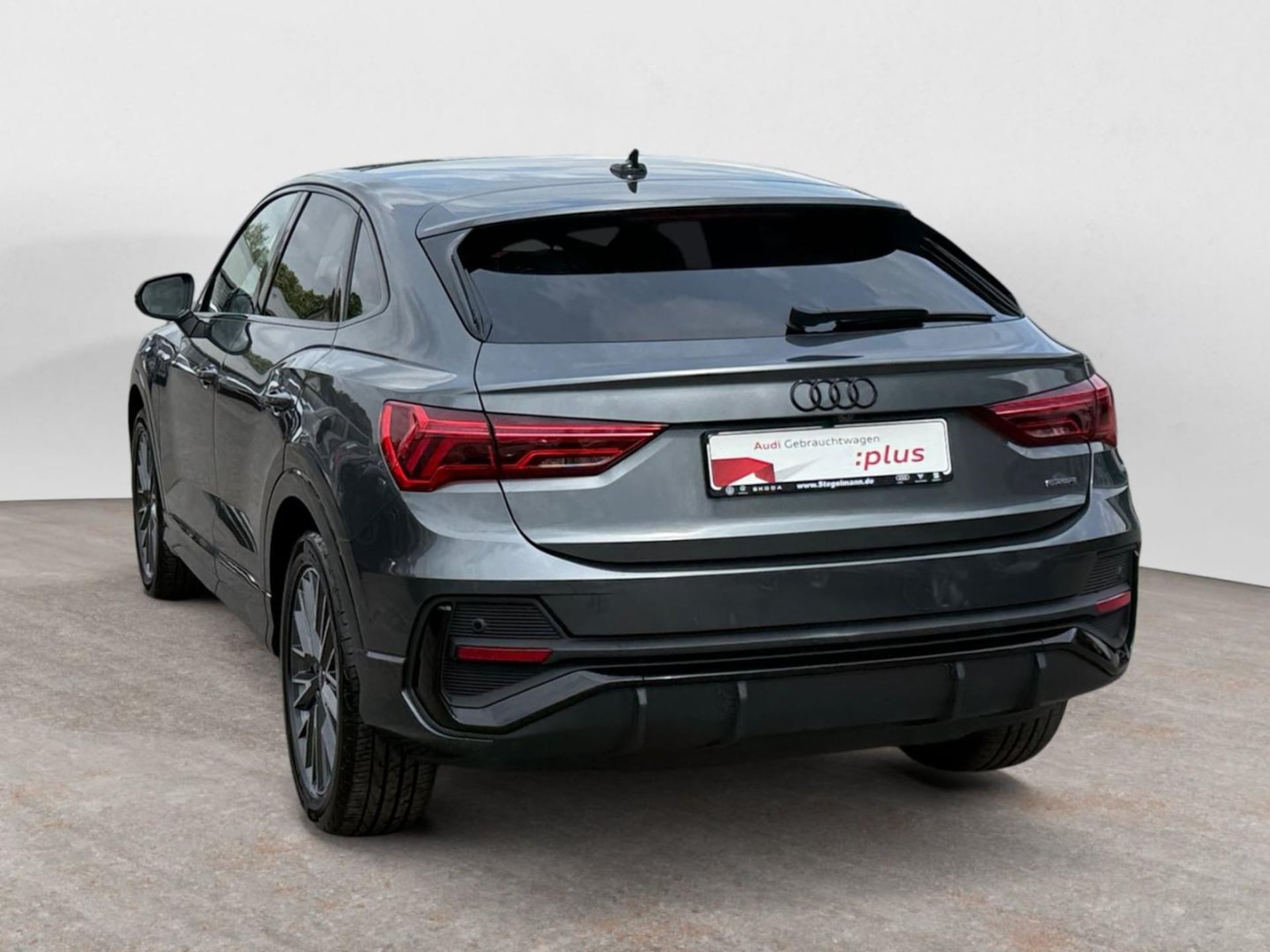 Audi Q3 Sportback S line