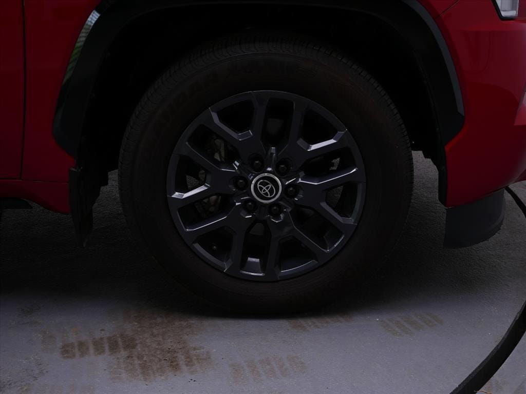 2024 Toyota Sequoia Platinum - Photo 16