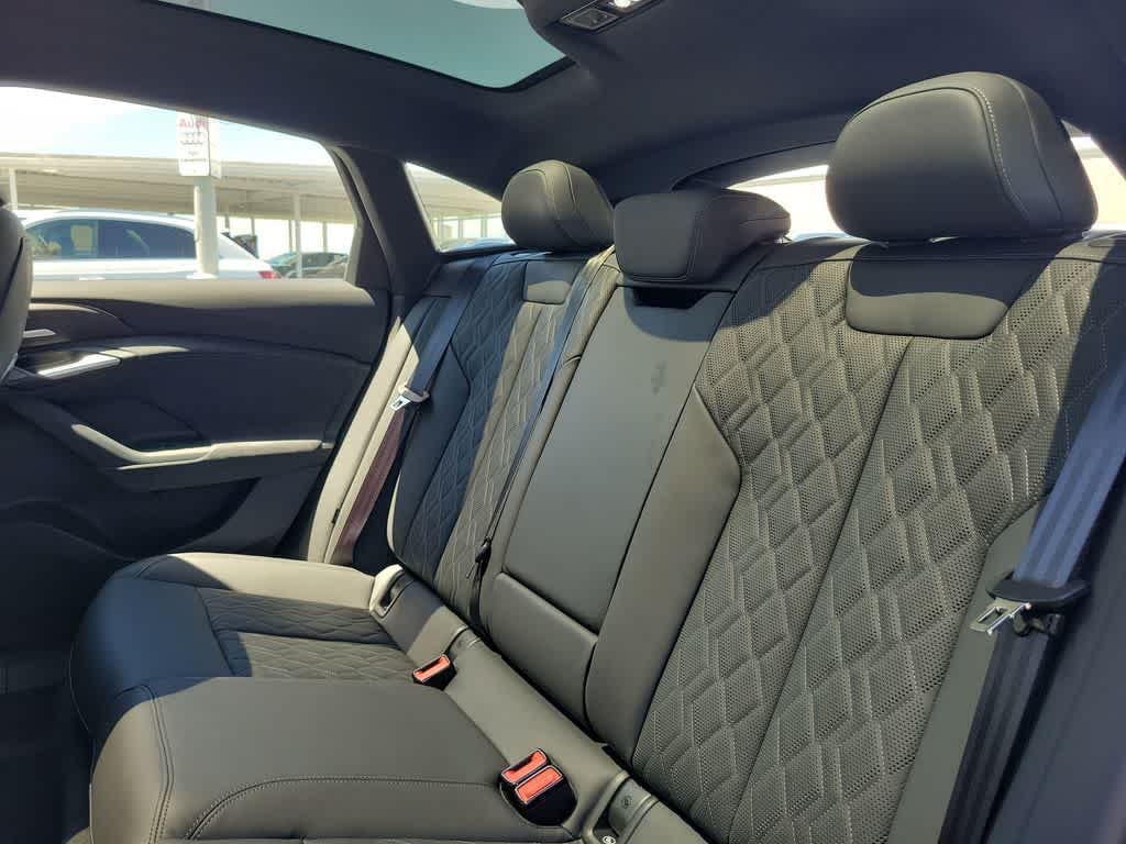 2025 Audi S6 Sportback e-tron Premium Plus - Photo 19