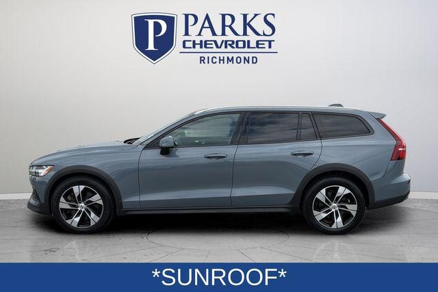 2024 Volvo V60 Cross Country