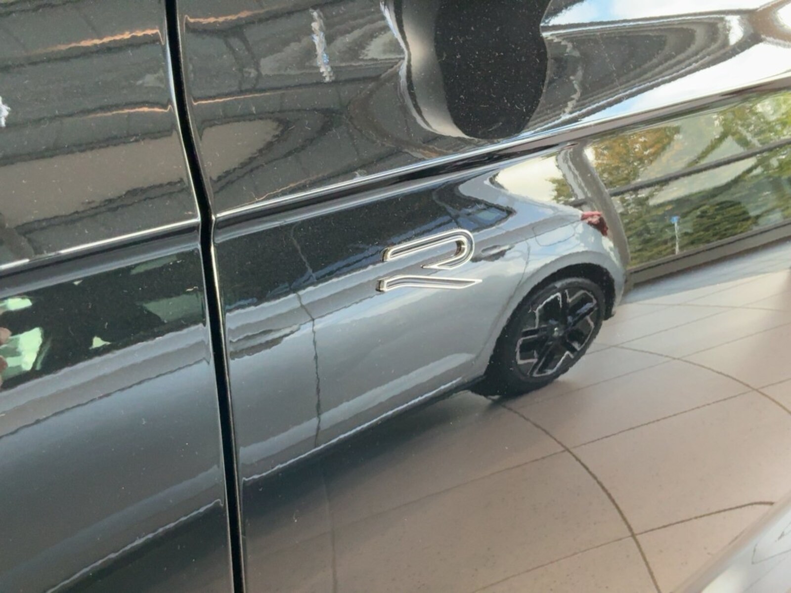 Volkswagen Touareg – Bild 14