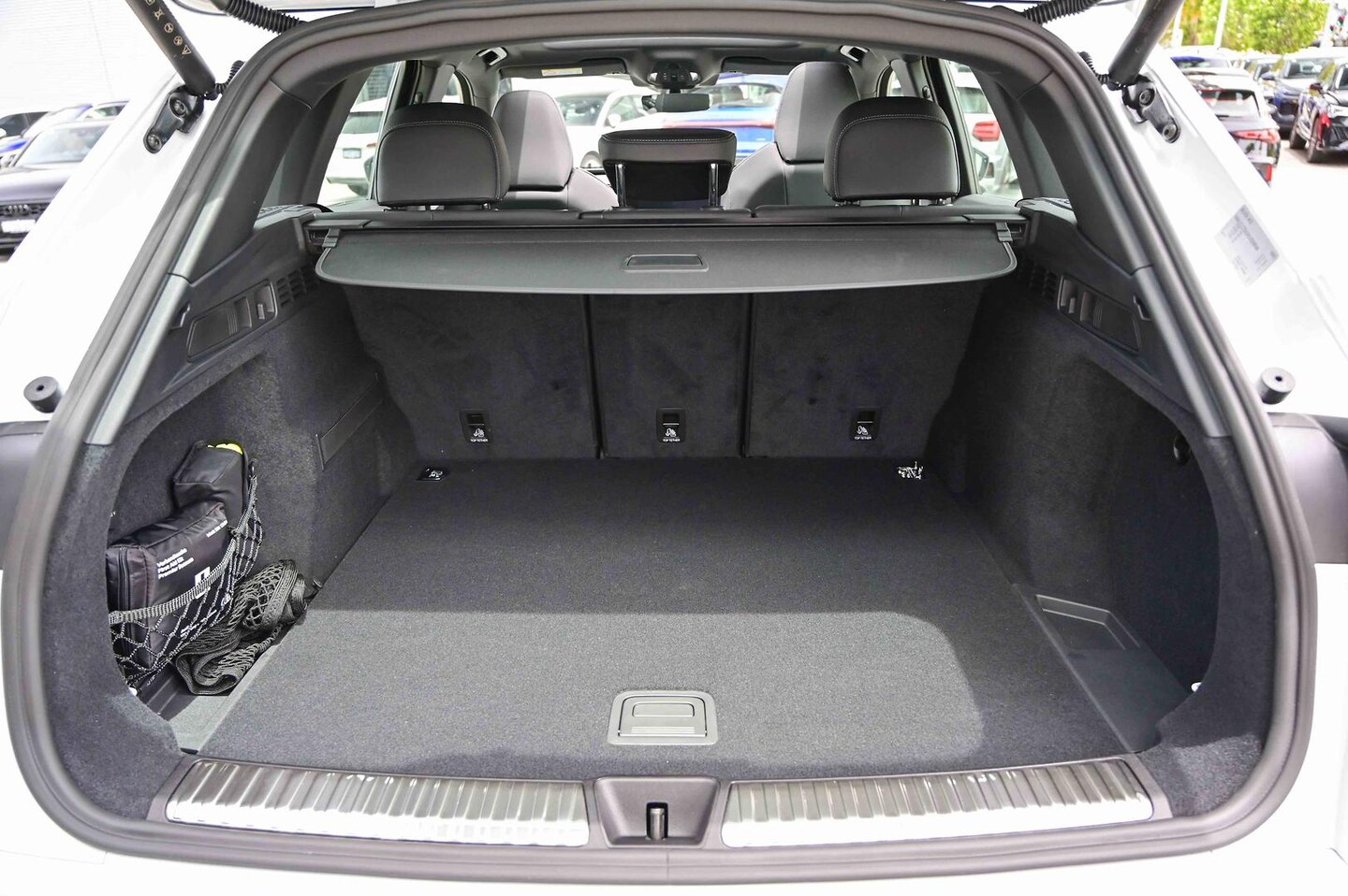 Image about Audi Q5 SUV TDI quattro 150 kW sport