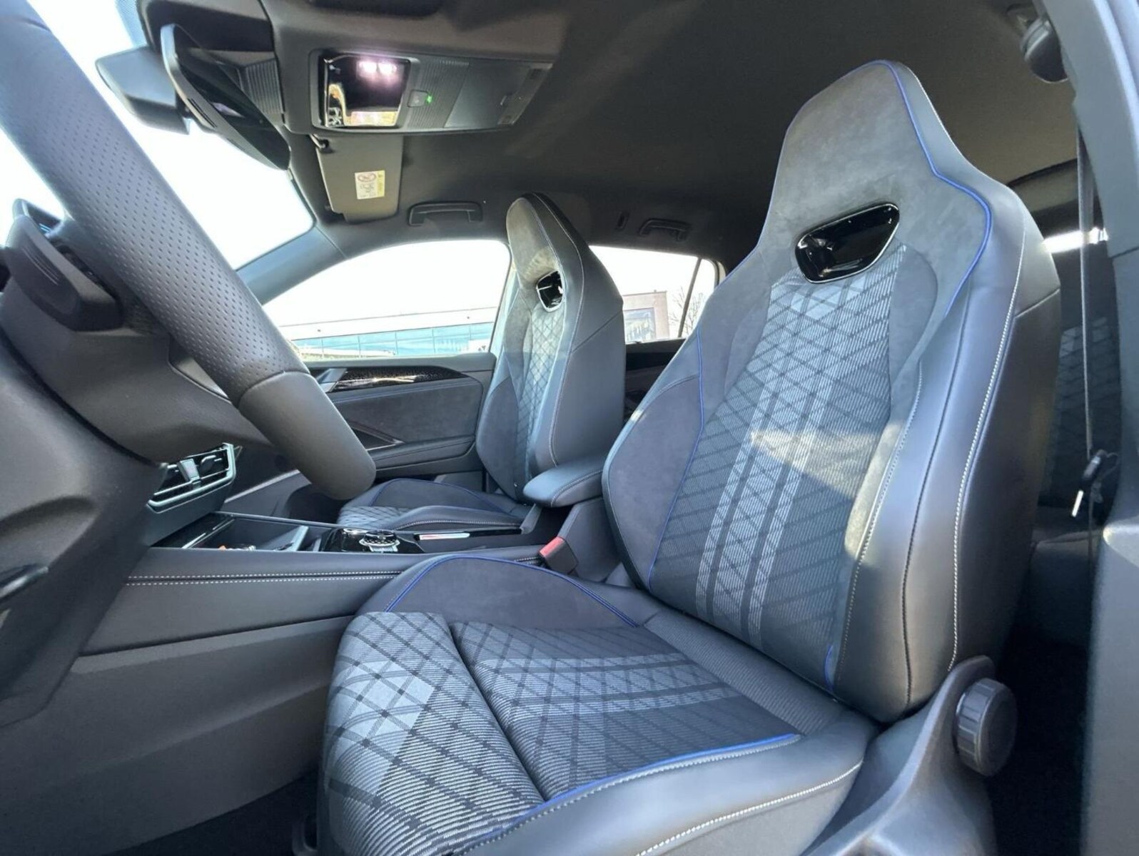 Volkswagen Tayron – Bild 14
