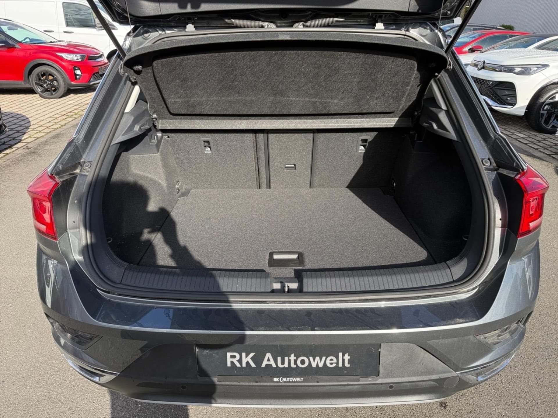Volkswagen T-Roc Active