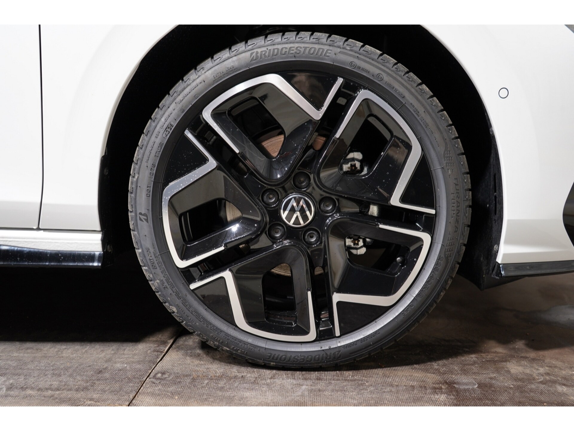 Volkswagen Golf R-Line