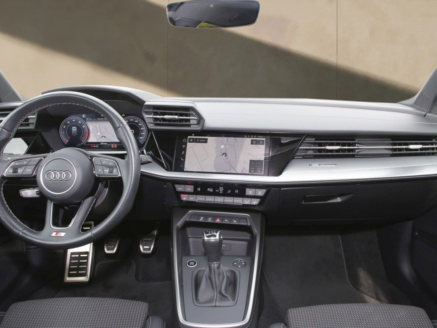 Bild über Audi A3 Sportback S line 35 TFSI Schaltgetriebe - für weitere Informationen kontaktieren Sie den Audi Partner
