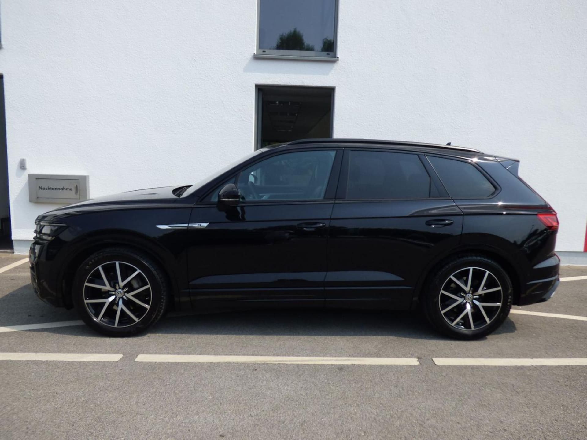 Volkswagen Touareg Basis-Modell