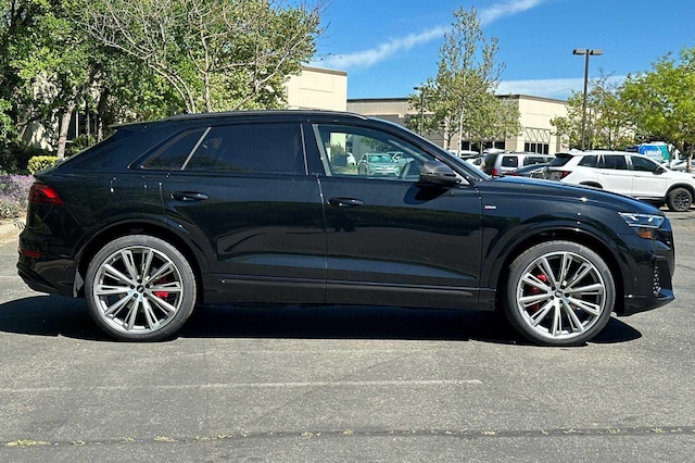 2026 Audi Q8