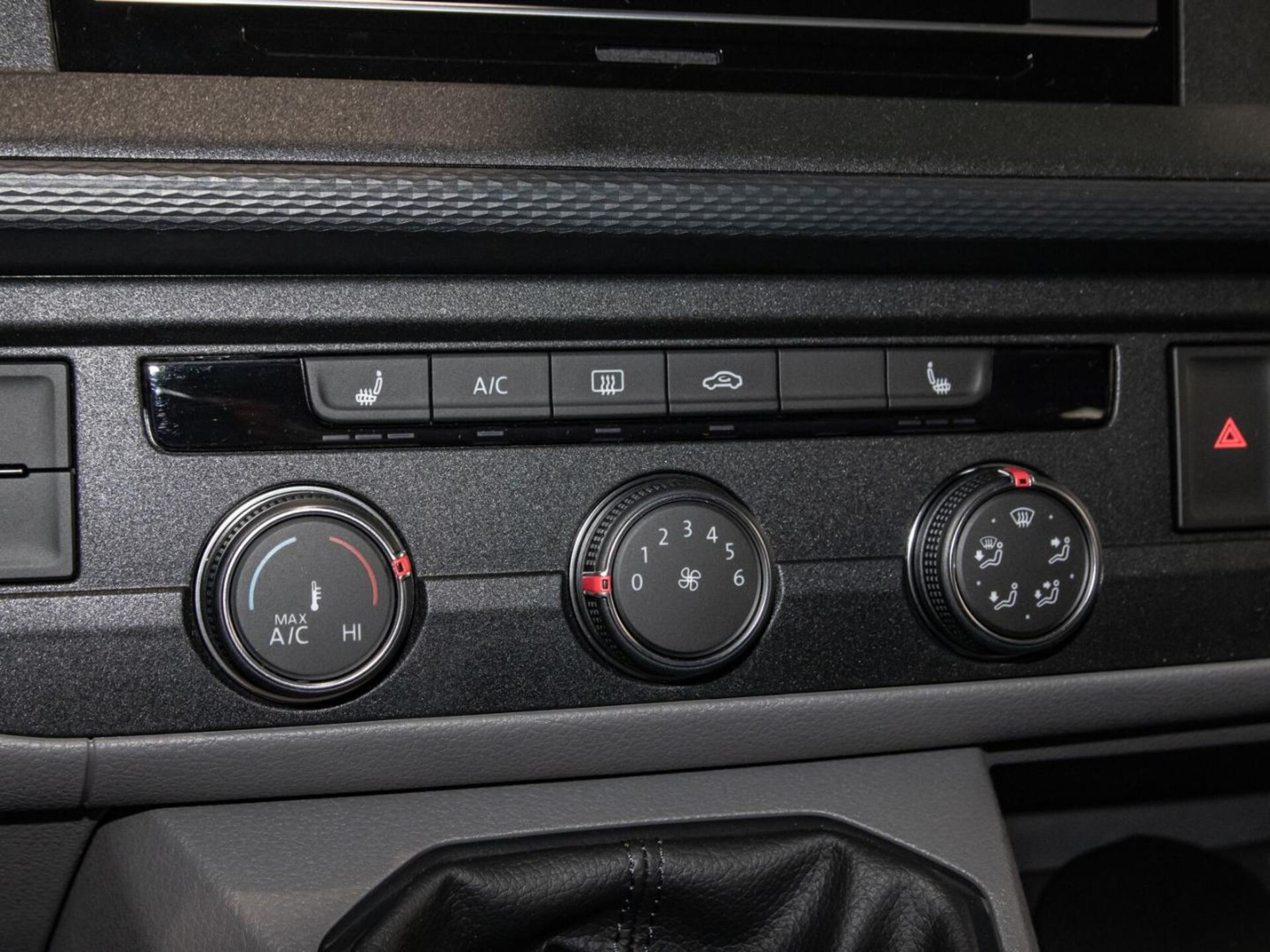 Volkswagen T6.1 Transporter Kombi kurzer Radstand