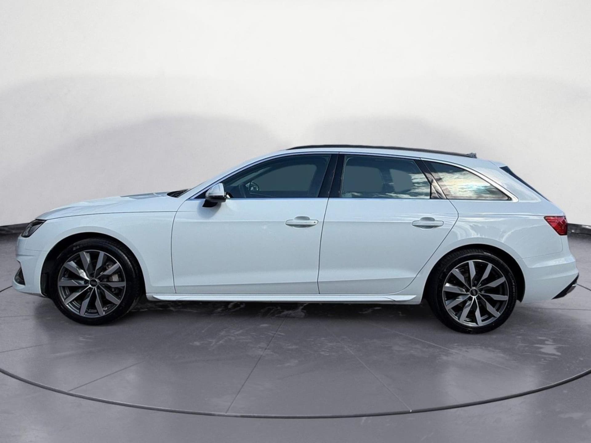 Audi A4 Avant Advanced