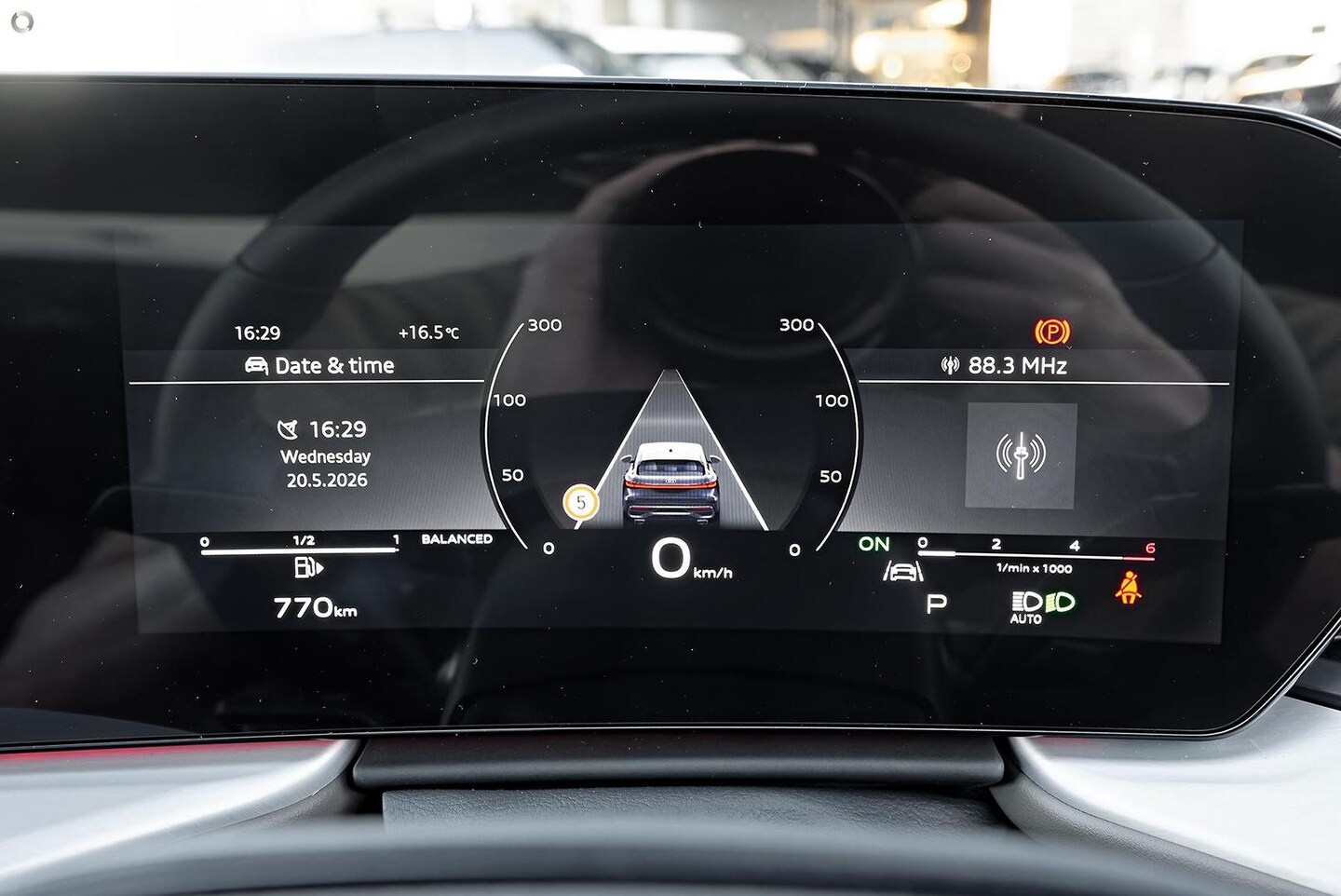 Image about Audi Q5 SUV TDI quattro 150 kW sport