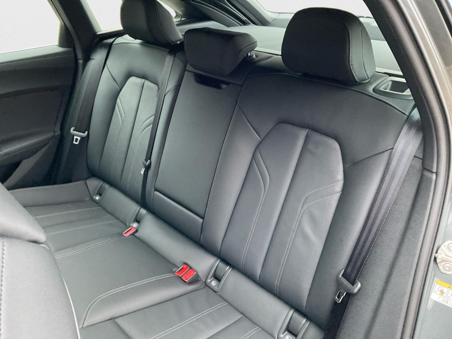Bild über Audi A5 Avant TFSI quattro 150 kW S tronic - für weitere Informationen kontaktieren Sie den Audi Partner