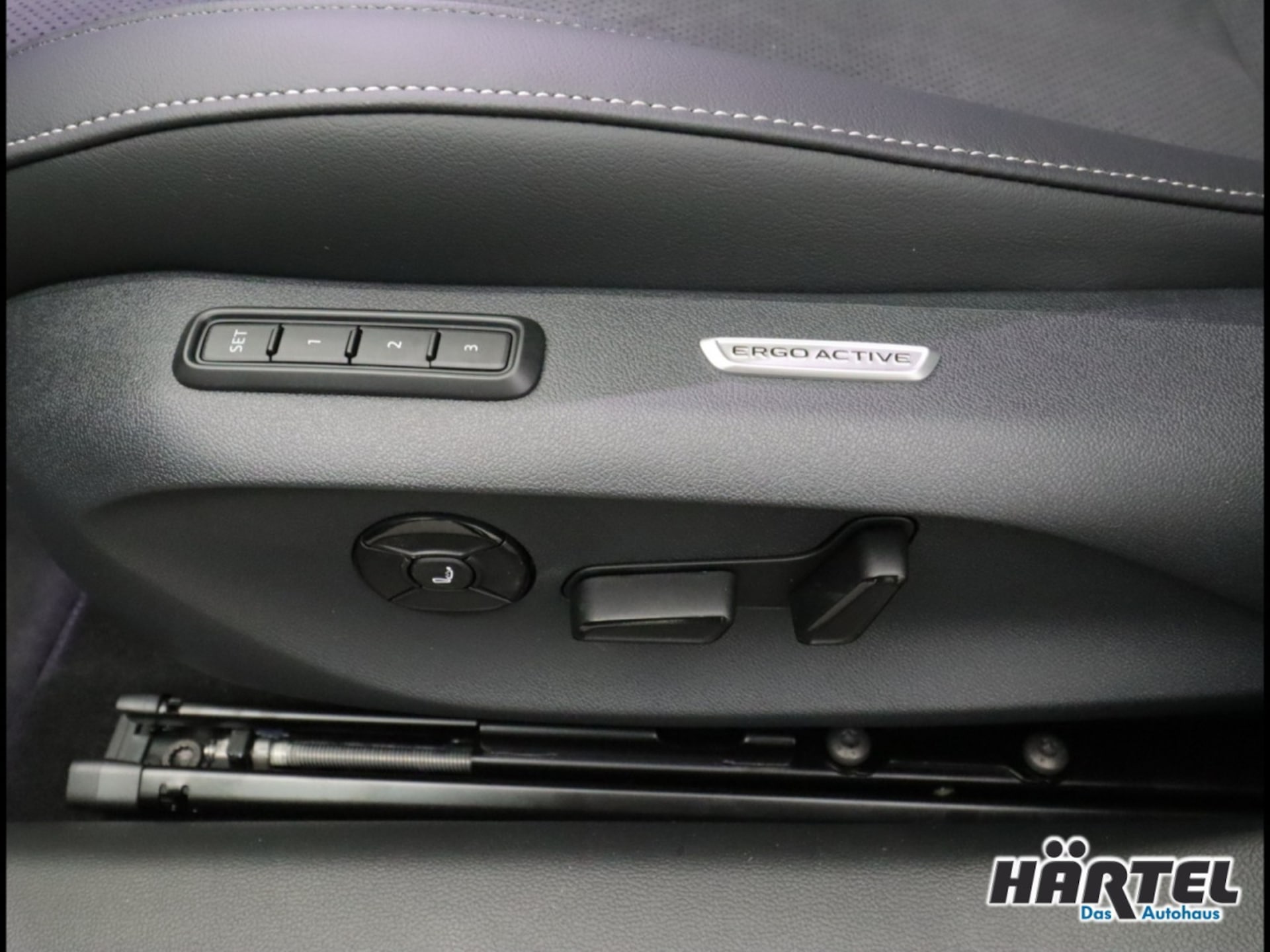 Volkswagen Passat Elegance