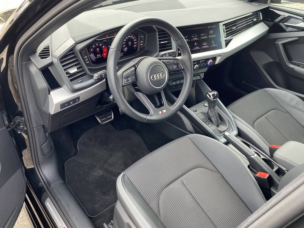 Image about Audi A1 Sportback S line 40 TFSI 152 kW (207 ch) S tronic
