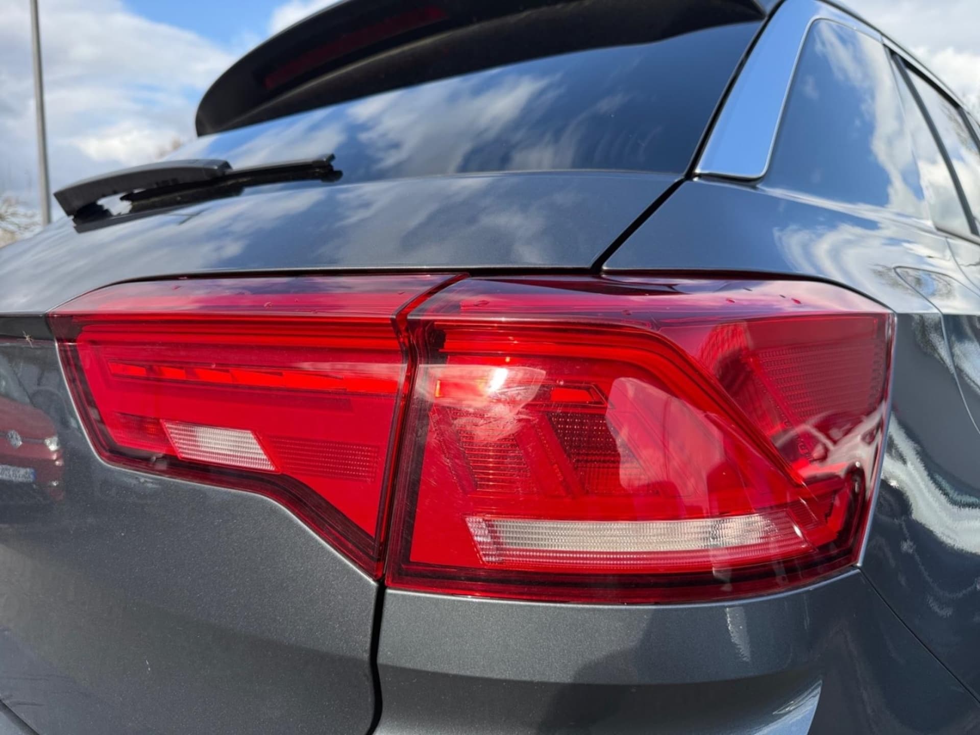 Volkswagen T-Roc Active