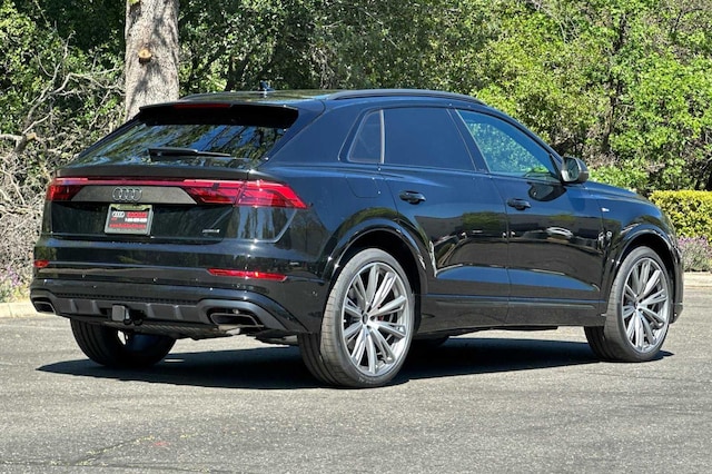2026 Audi Q8