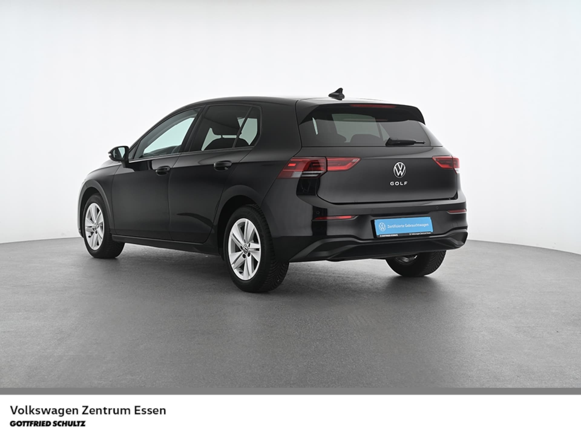 Volkswagen Golf Life