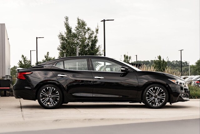 2017 Nissan Maxima