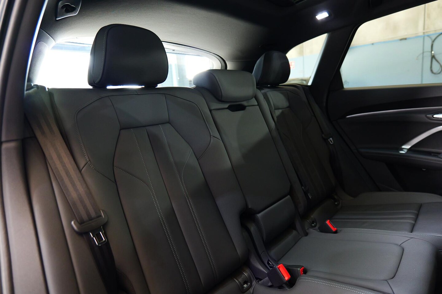 Image about Audi Q5 SUV e-hybrid quattro S tronic