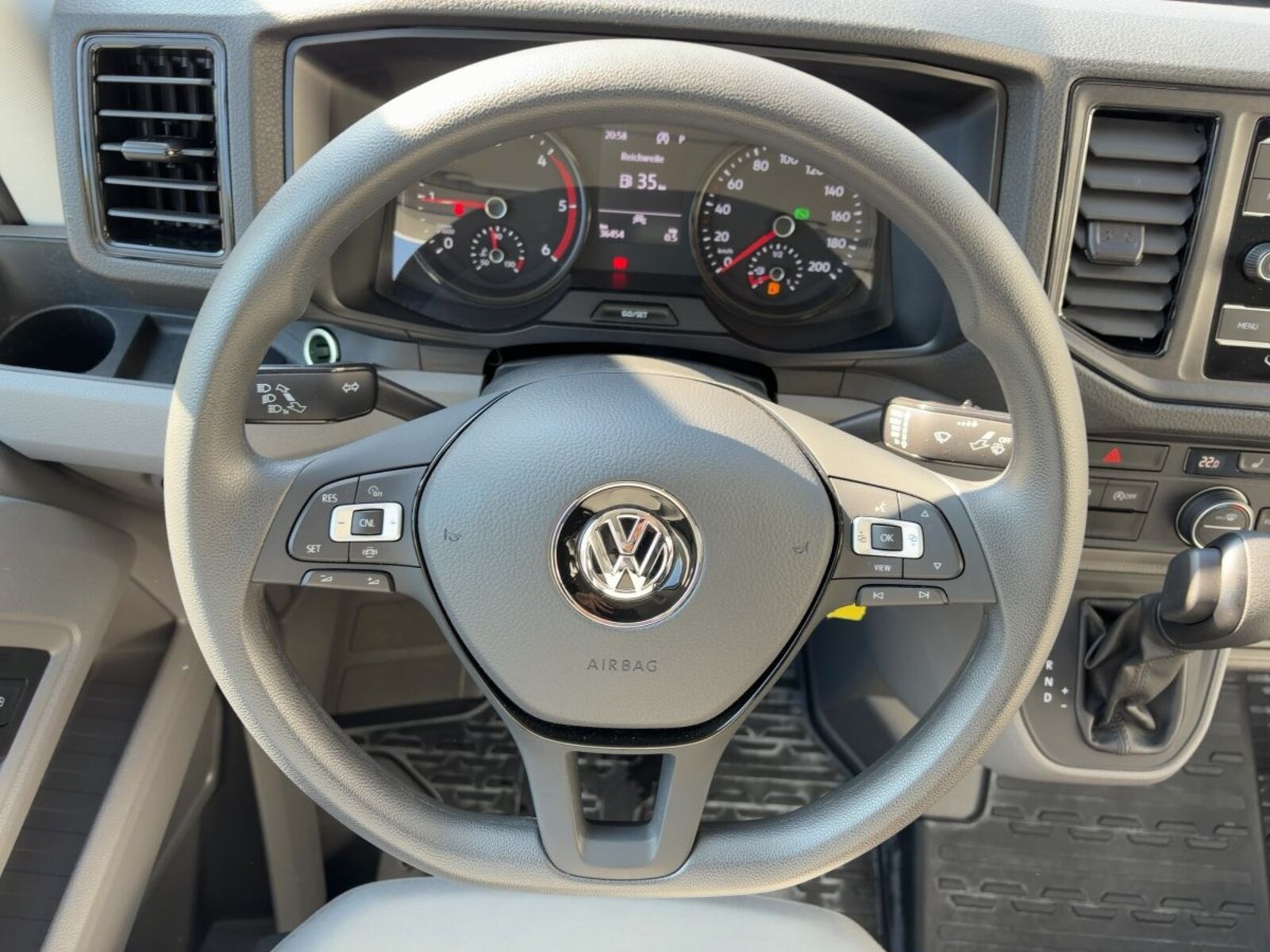 Volkswagen Grand California 600 – Bild 9