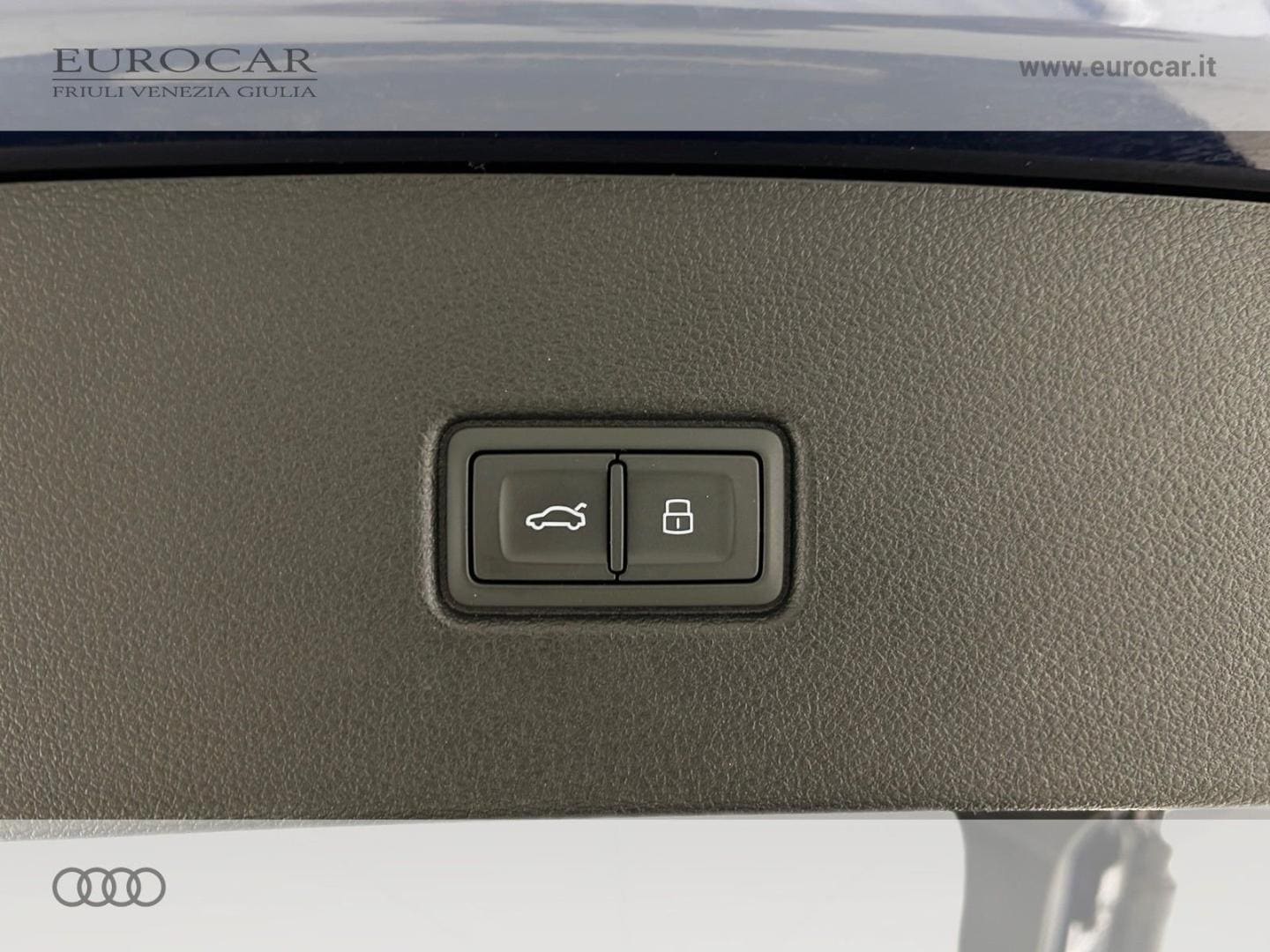 Image about Audi Q5 Sportback TFSI e Identity Black 50 TFSI e quattro 220 kW (299 CV) S tronic