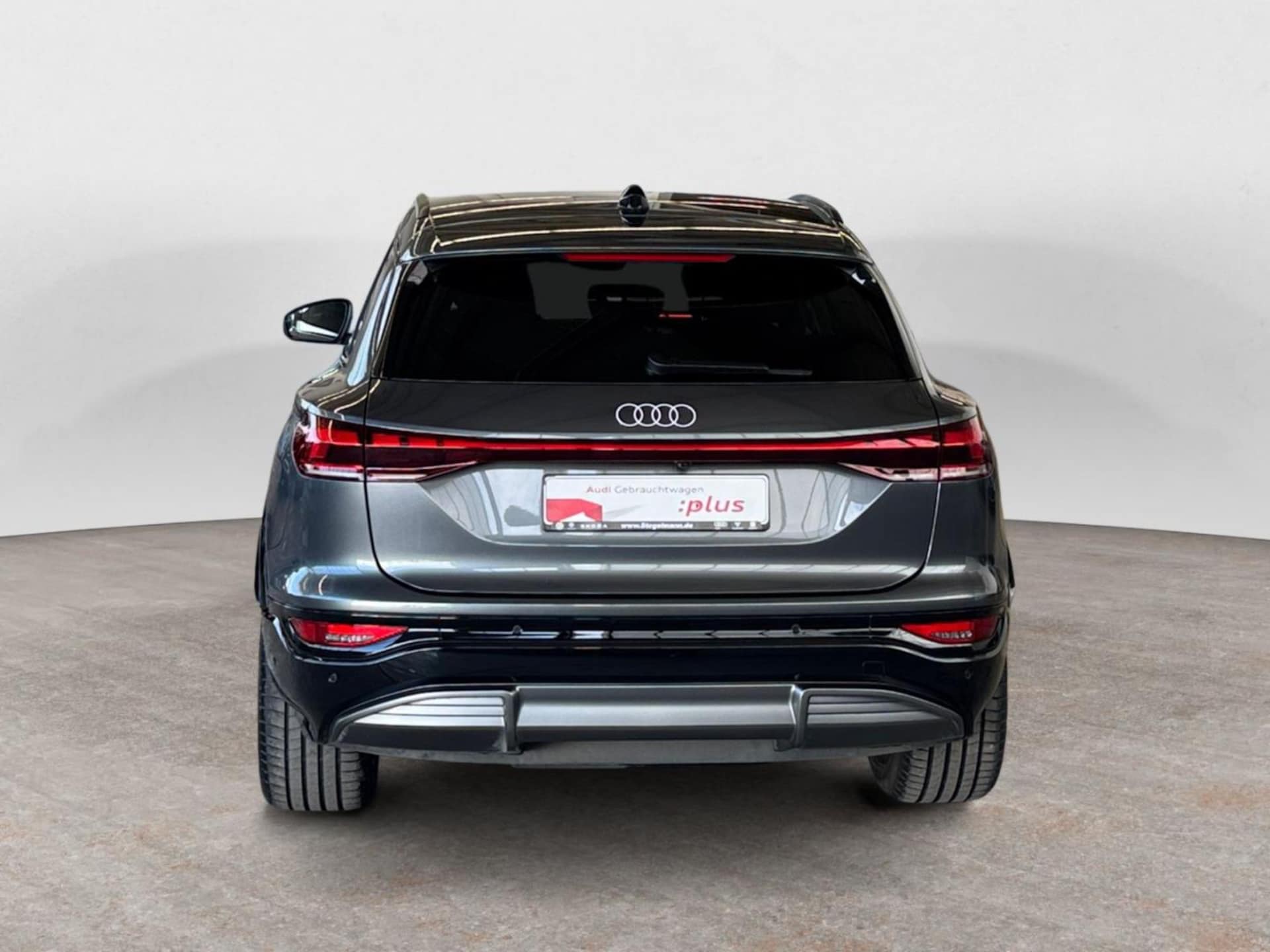 Audi Q6 SUV e-tron