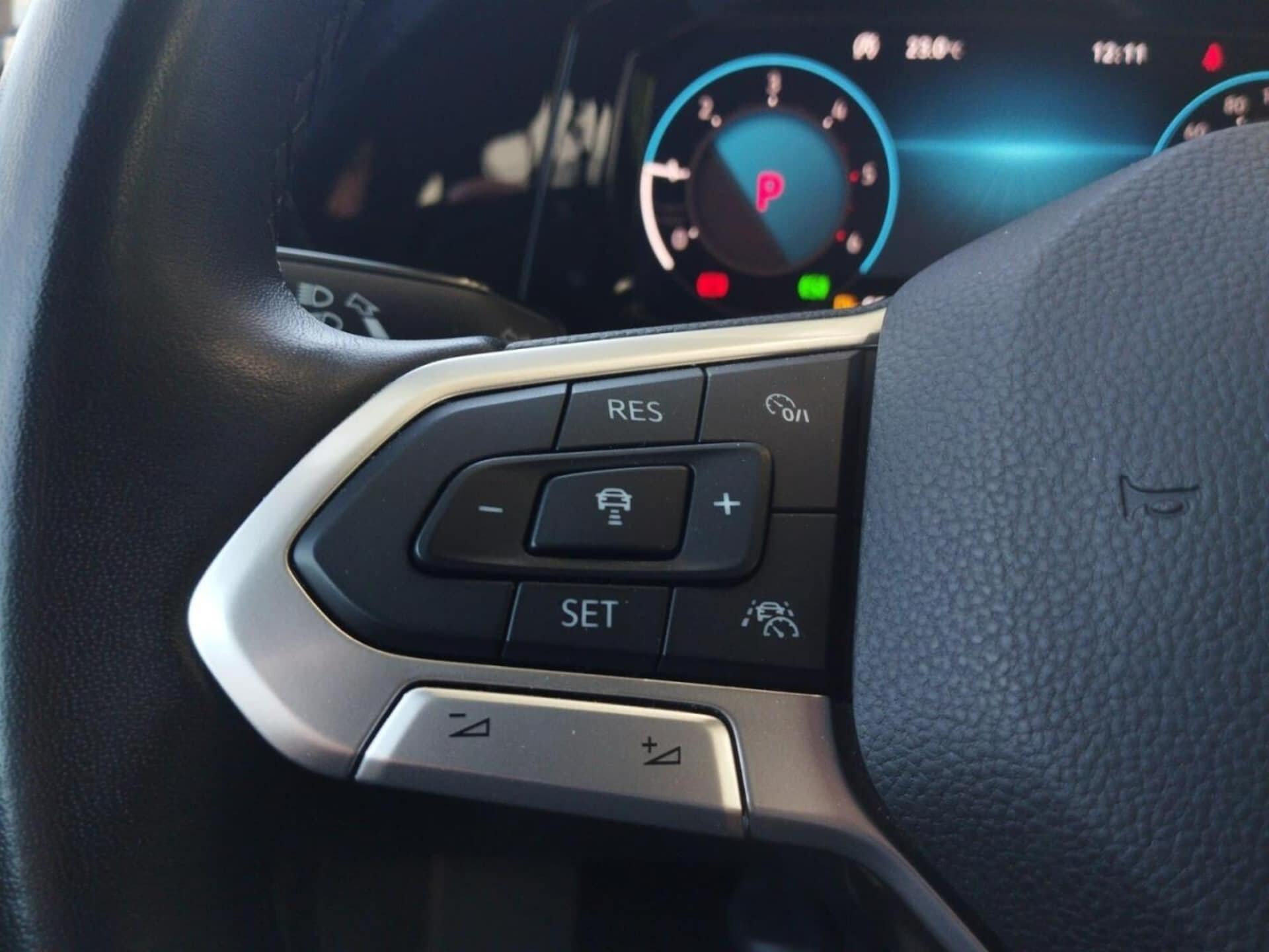 Volkswagen Golf Variant Life