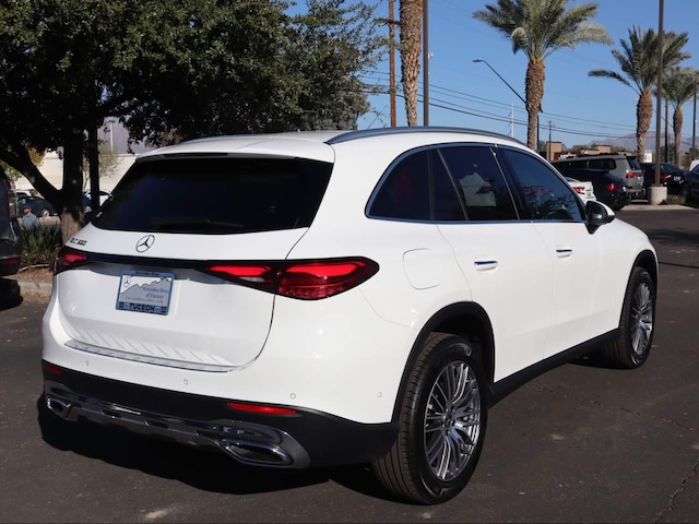 2026 Mercedes-Benz GLC 300
