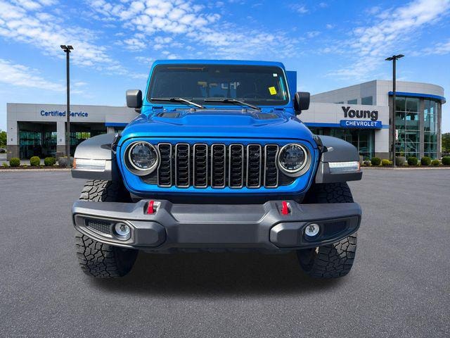 2025 Jeep Gladiator
