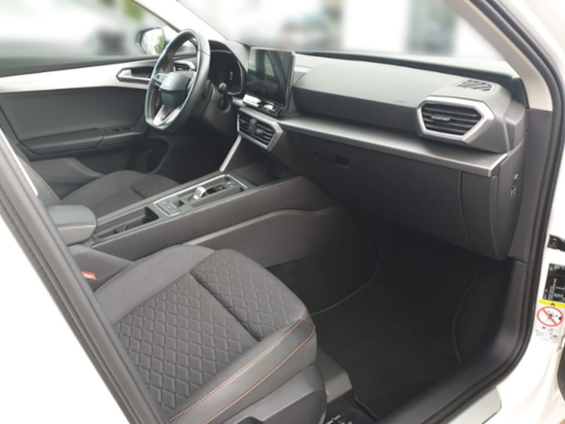 SEAT Leon Sportstourer FR