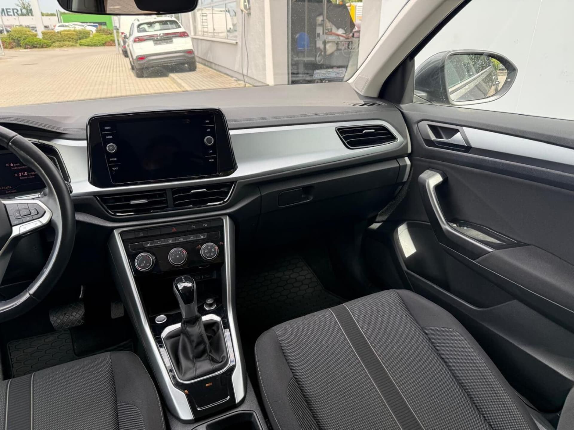 Volkswagen T-Roc Life