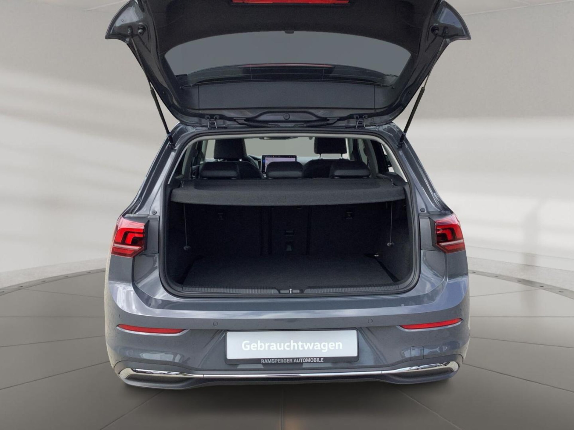 Volkswagen Golf Style
