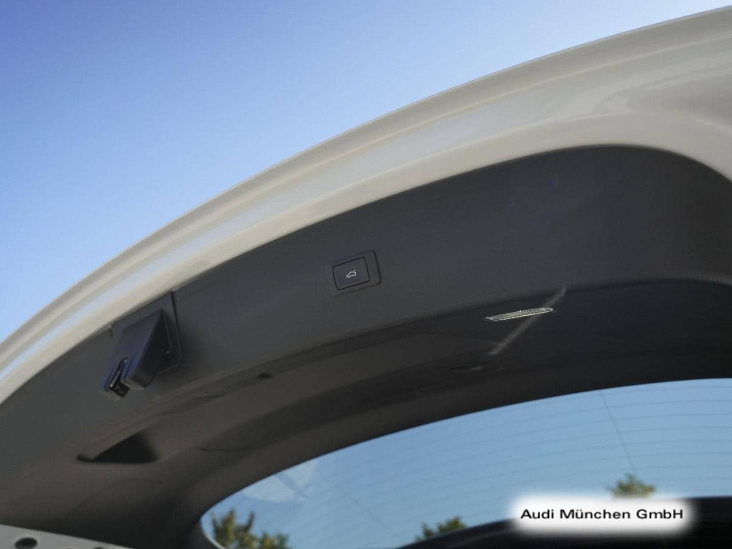 Bild über Audi Q5 35 TDI S tronic - für weitere Informationen kontaktieren Sie den Audi Partner
