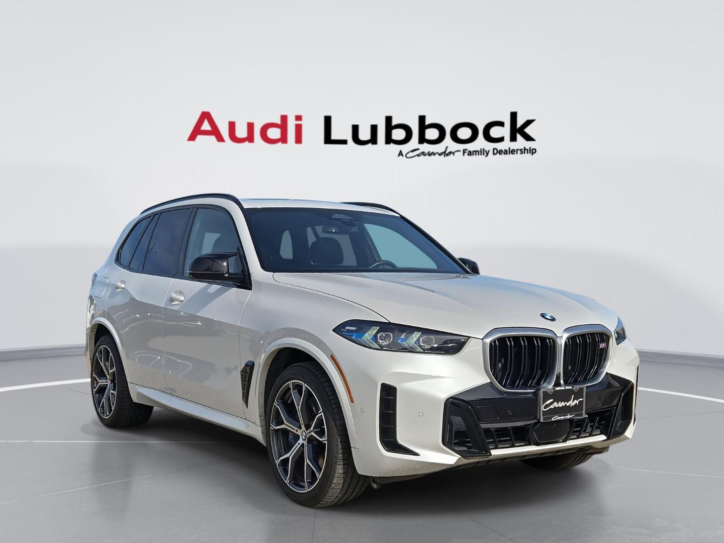 2026 BMW X5 M60i's photo