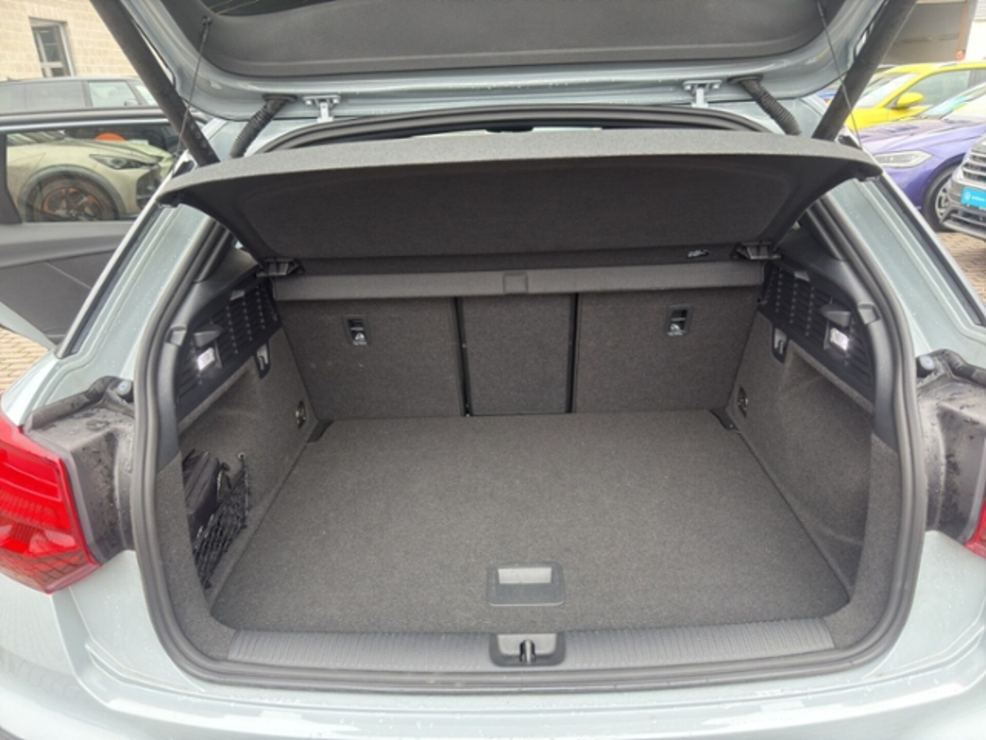 Audi Q2 S line