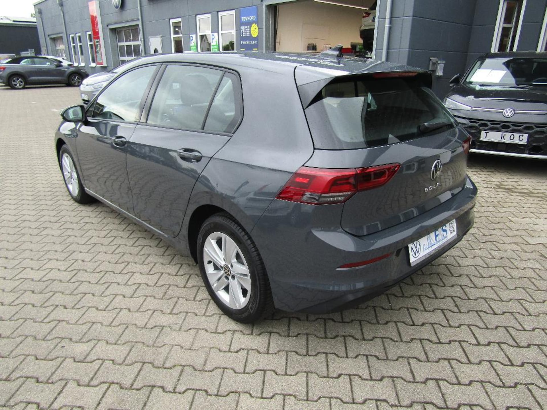Volkswagen Golf Life