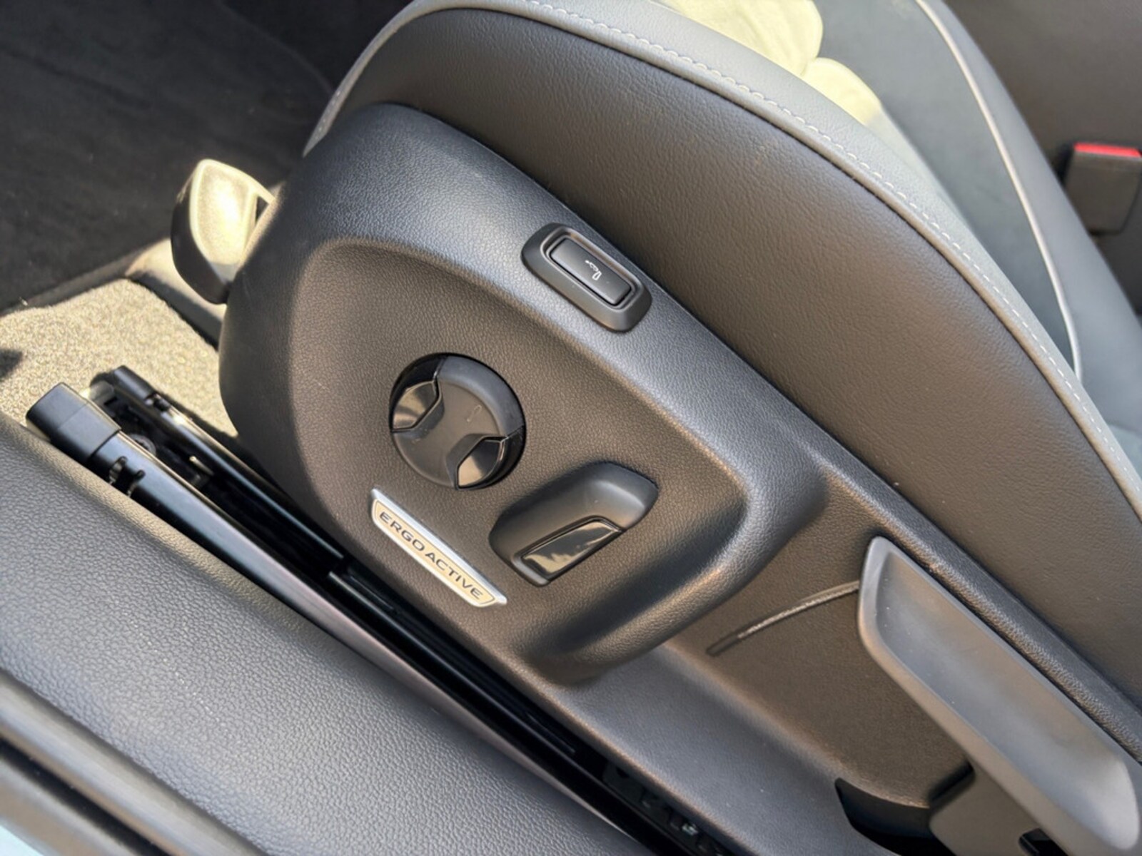 Volkswagen Passat – Bild 17
