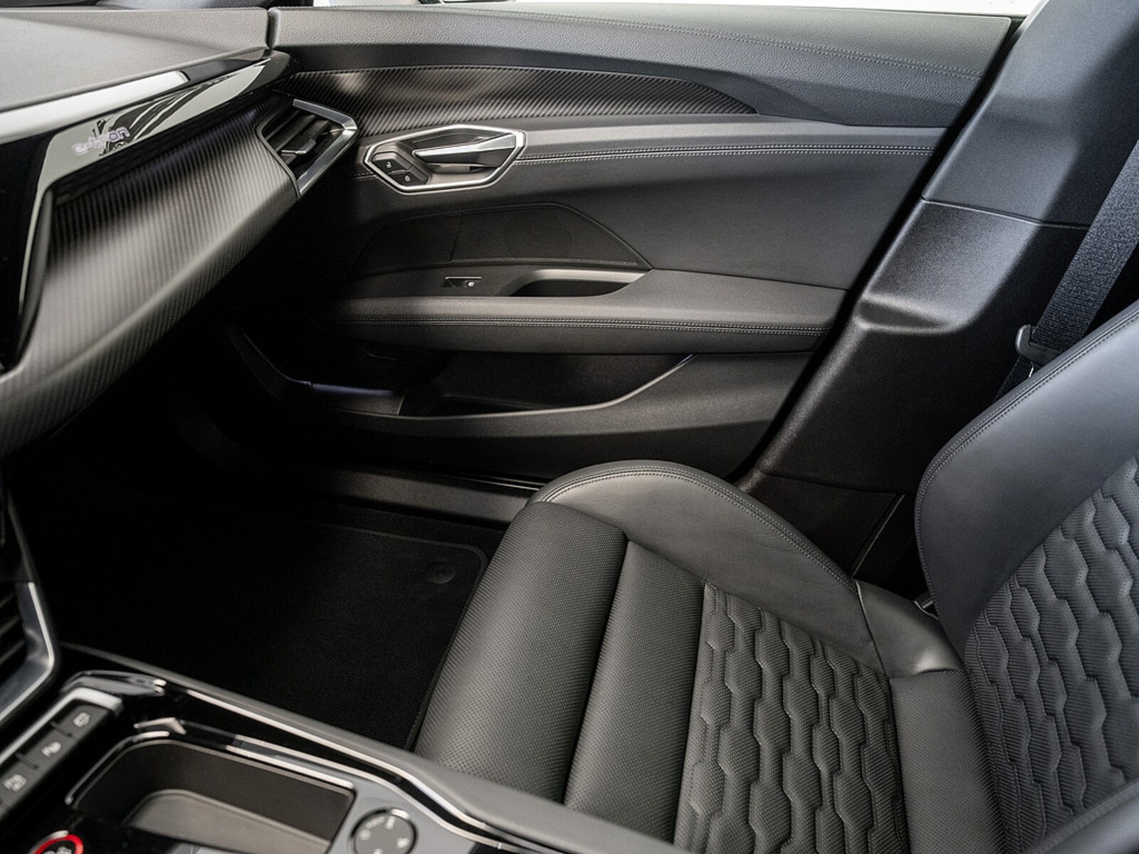 Audi e-tron GT quattro – Bild 10