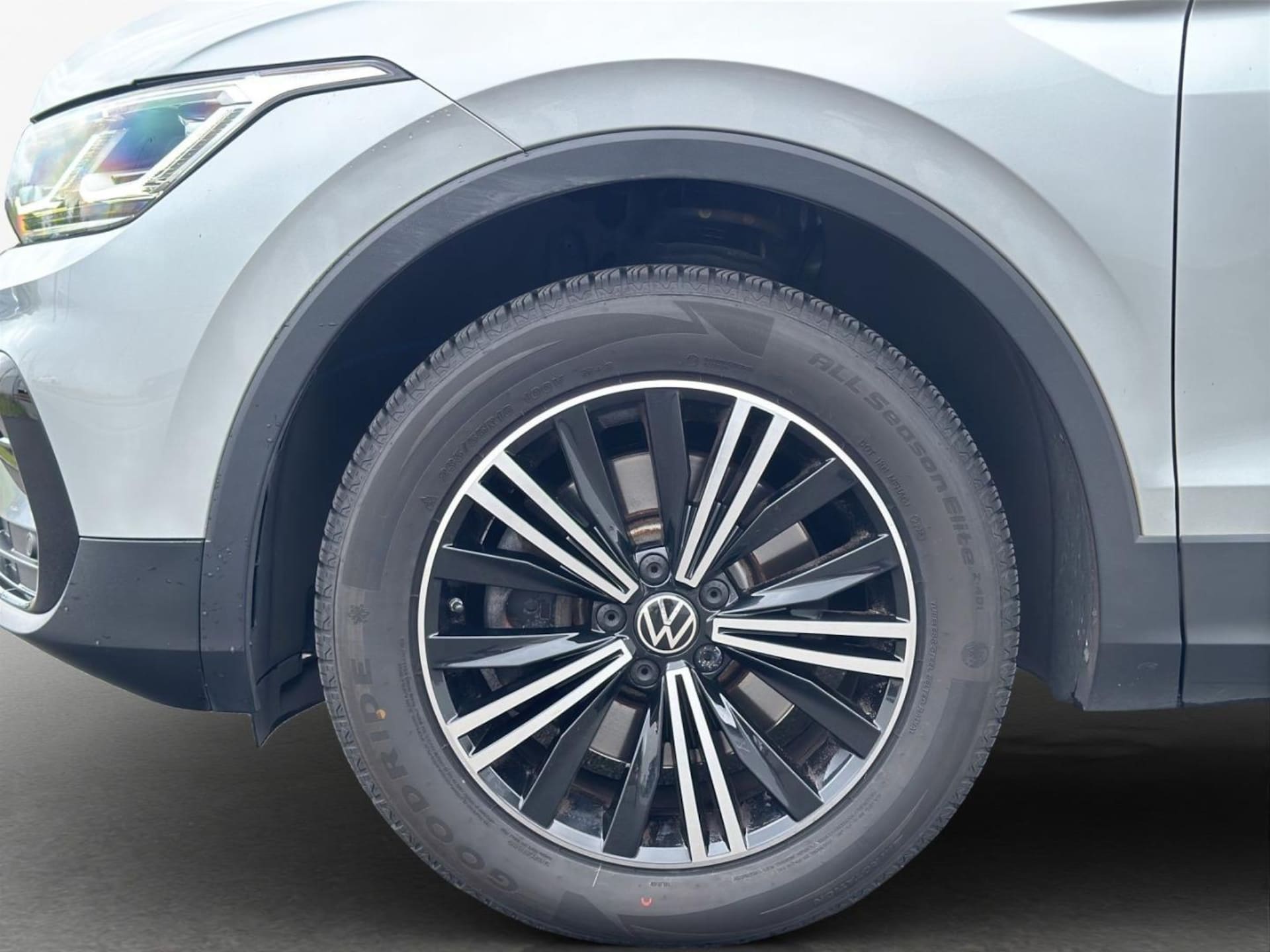 Volkswagen Tiguan Elegance